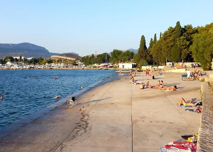 - 12749 * 斯普利特